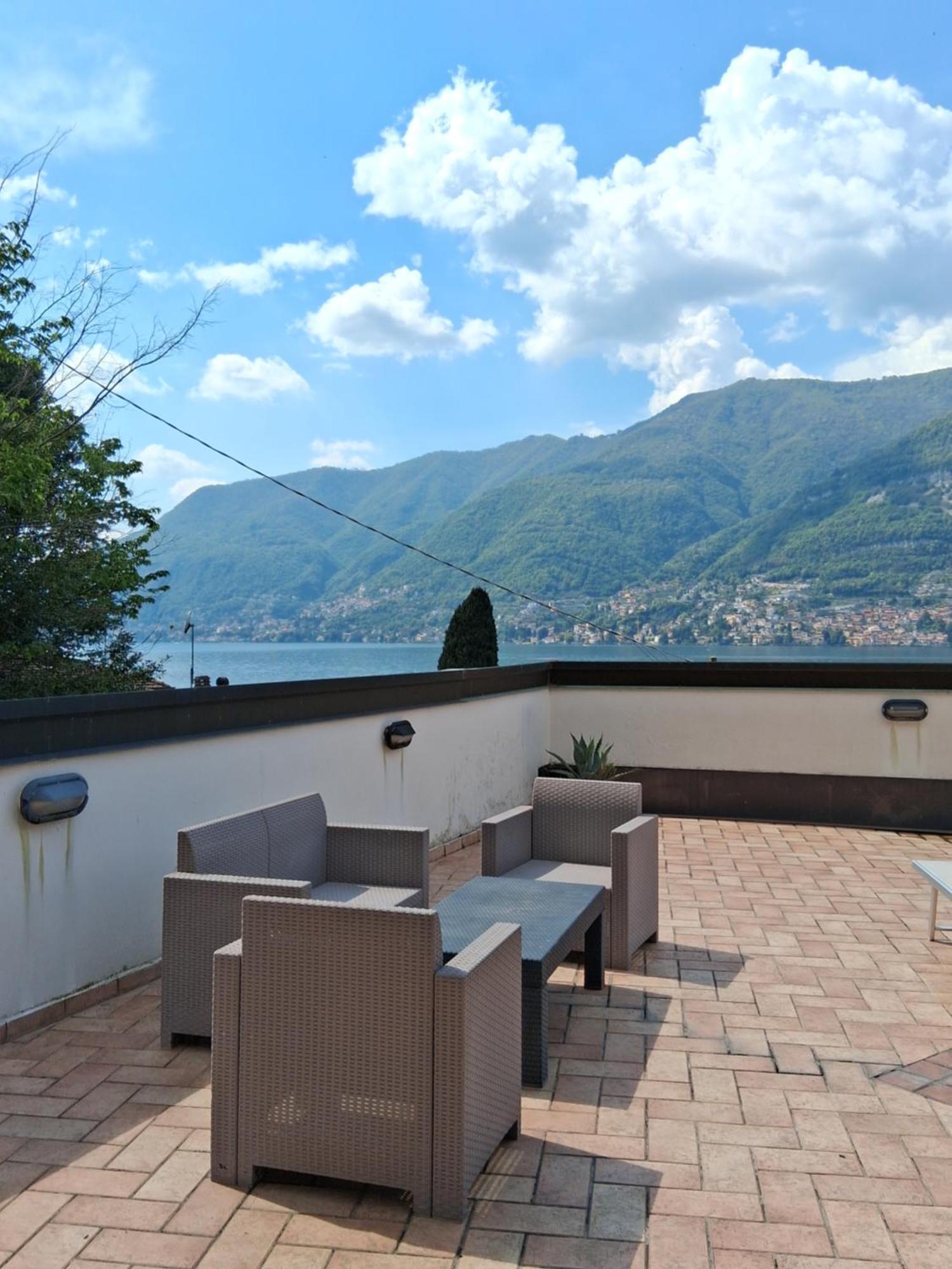 Hotel Ristorante Vapore Faggeto Lario Exterior photo